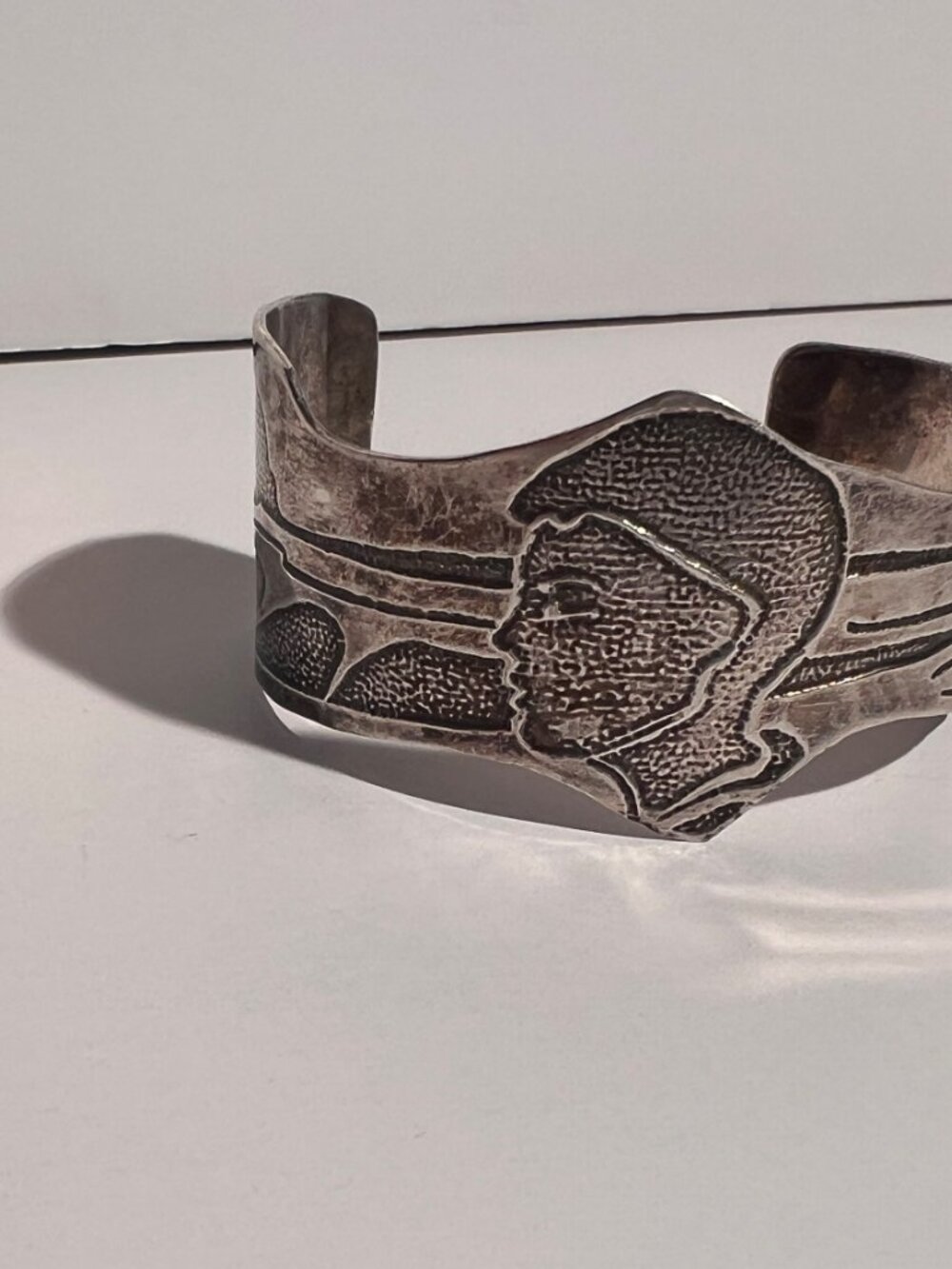 Vintage Studio Artisan Sterling Silver Statement Cuff Bracelet - Profile Portrai - Picture 2 of 12
